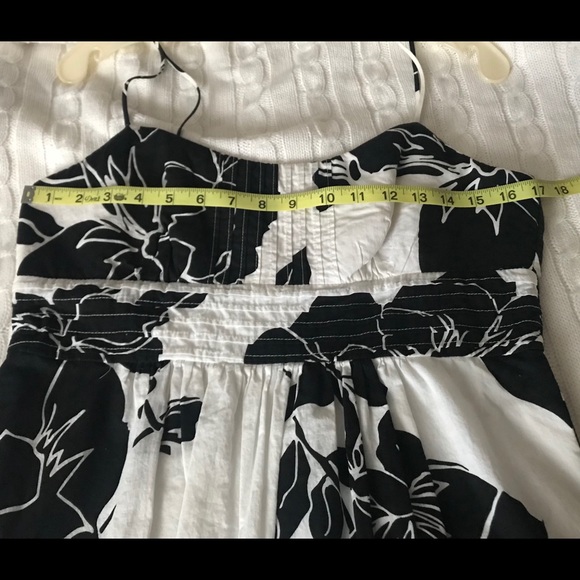 ☀️White& Black Floral Cotton Sundress - Picture 3 of 11